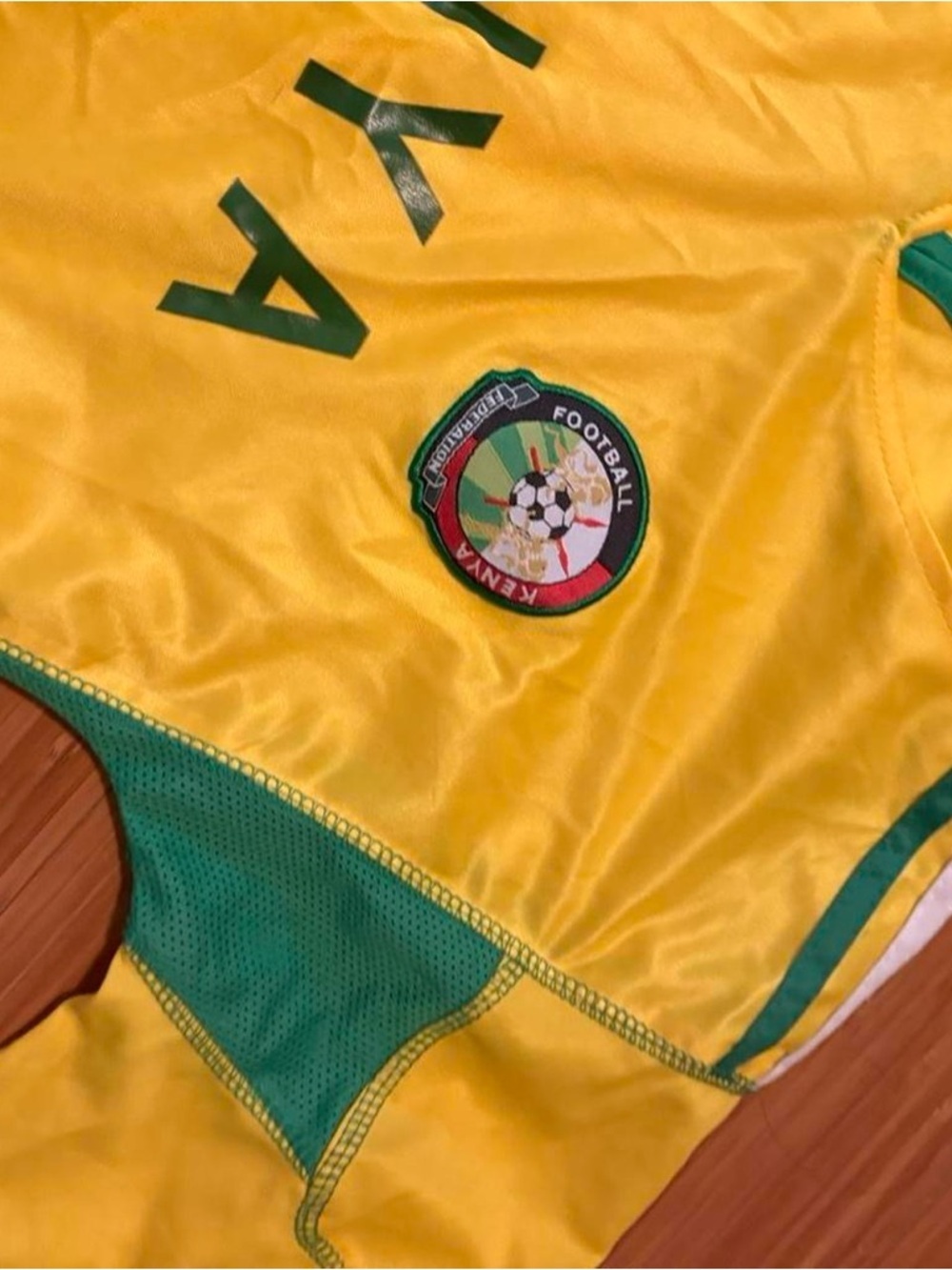 Kenya men’s Short-Sleeve Soccer Jersey - Yellow & Green - Picture 3 of 3